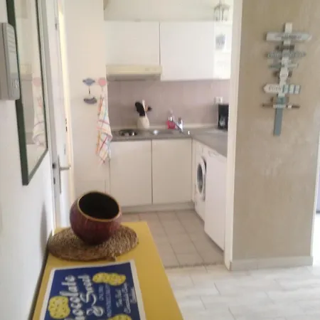 Apartman Floreva *